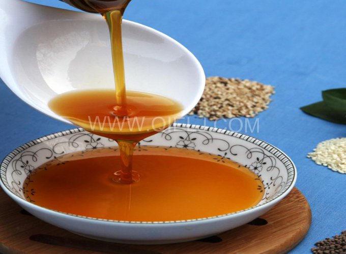 芝麻油提取加工，企鵝糧油機械生產色香味俱佳的油脂(圖1)